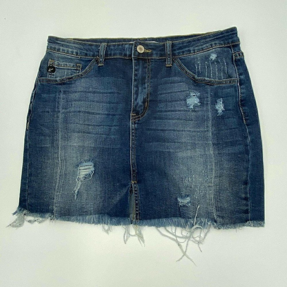 Kancan Jean Skirt Size 9 / 28 Distressed Frayed Hem